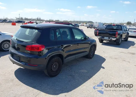 2017 Volkswagen Tiguan 2.0T/2.0T S z USA, uszkodzony, nr VIN WVGAV7AX9HK052930